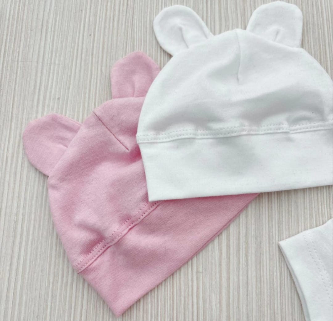 Combo de 2 bodys + 2 gorritos con orejitas (cerezas) - Imagen 2